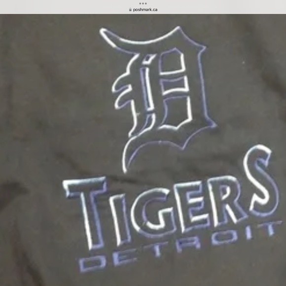 MLB Detroit Tigers shirt - Picture 4 of 4